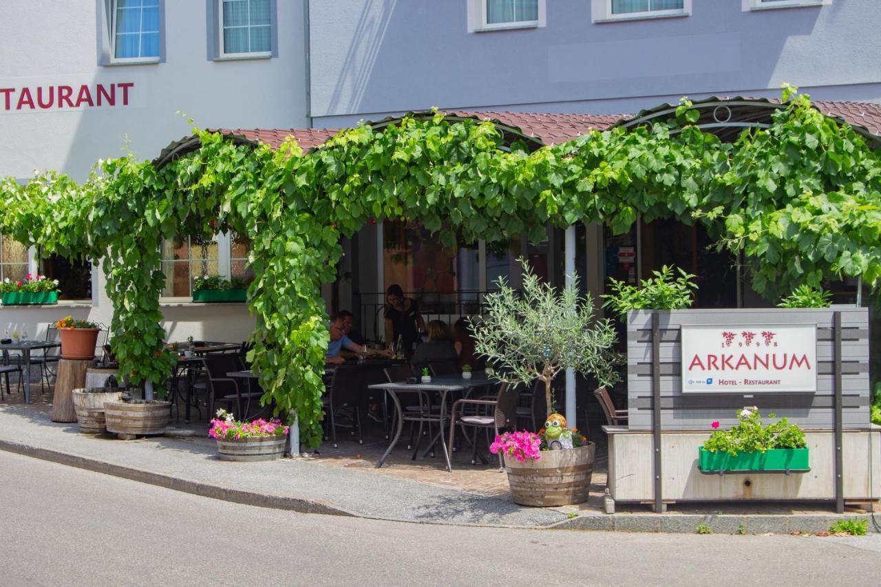 Hotel Arkanum Salgesch Exterior foto